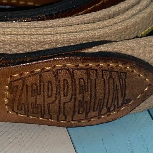 Zeppelin Canvas Leather Belt Nautical Flag Embroidered Brass Buckle Sz 44 USA - Picture 2 of 7